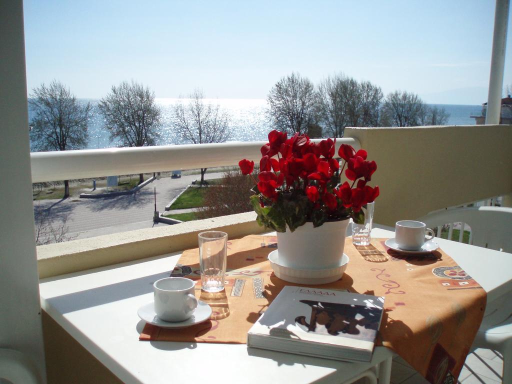 Giorgos Apartments Sea View Olympiakí Aktí Quarto foto